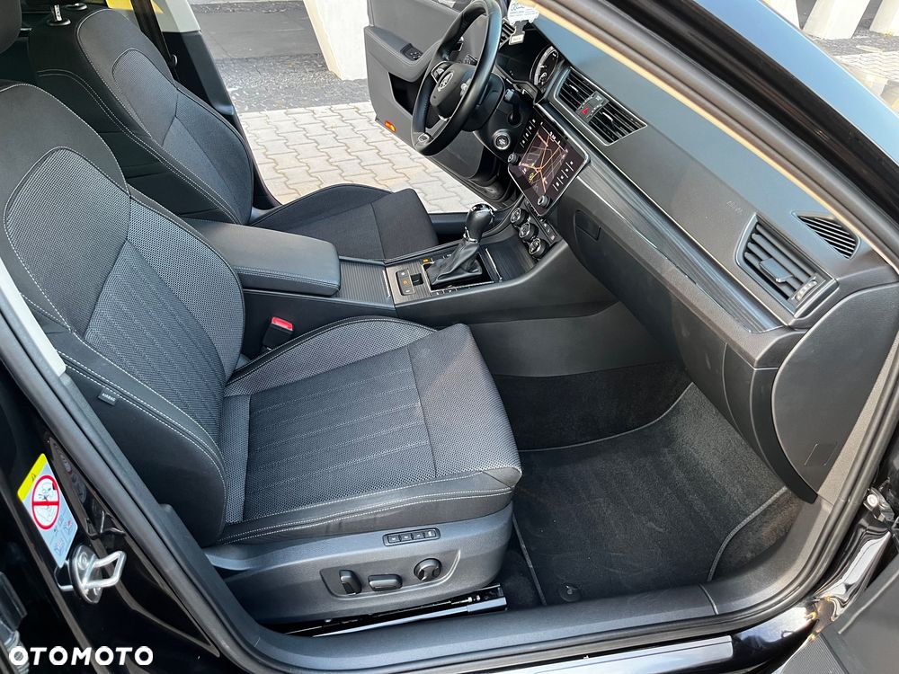 Skoda Superb 2.0 TSI Style DSG - 32
