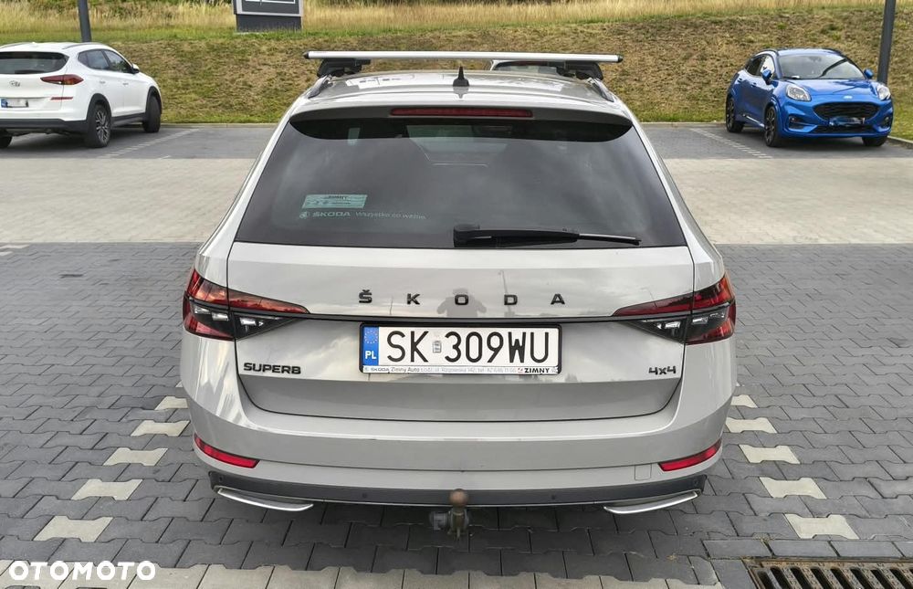 Skoda Superb 2.0 TDI SCR Sportline DSG - 7
