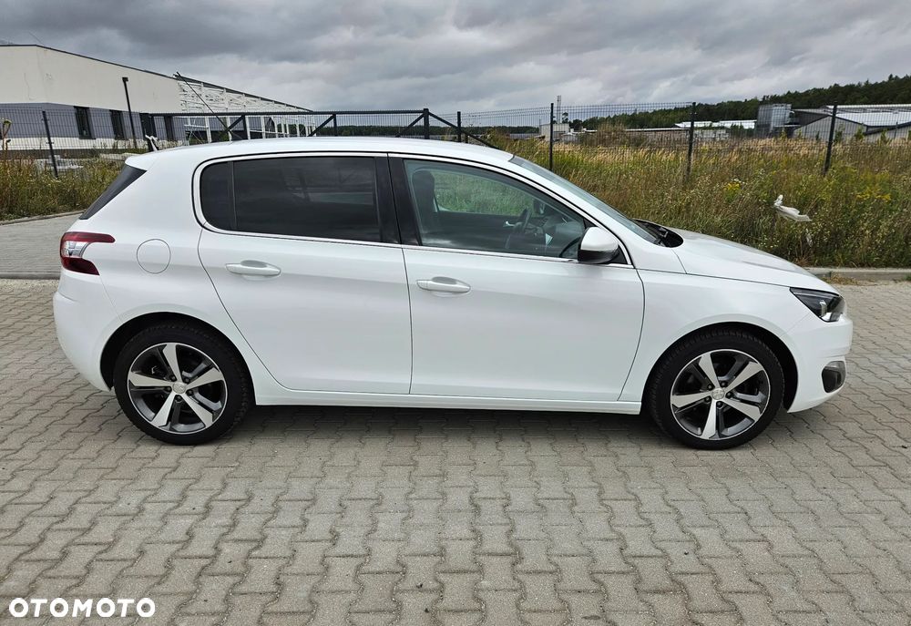 Peugeot 308 BlueHDi FAP 120 Stop & Start Allure - 11