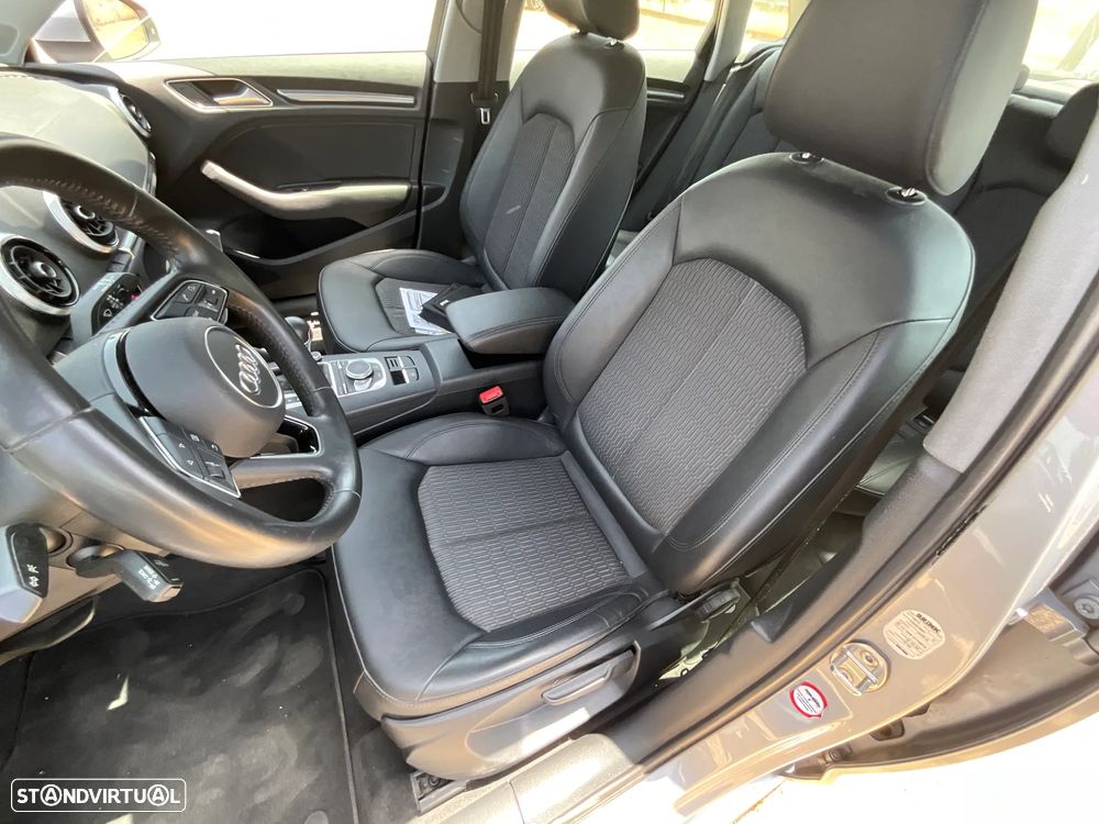 Audi A3 Sportback 1.5 TFSI cylinder on demand S tronic design - 2