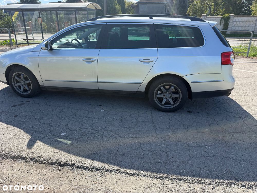 Volkswagen Passat 2.0 TDI 4Mot Highline - 4