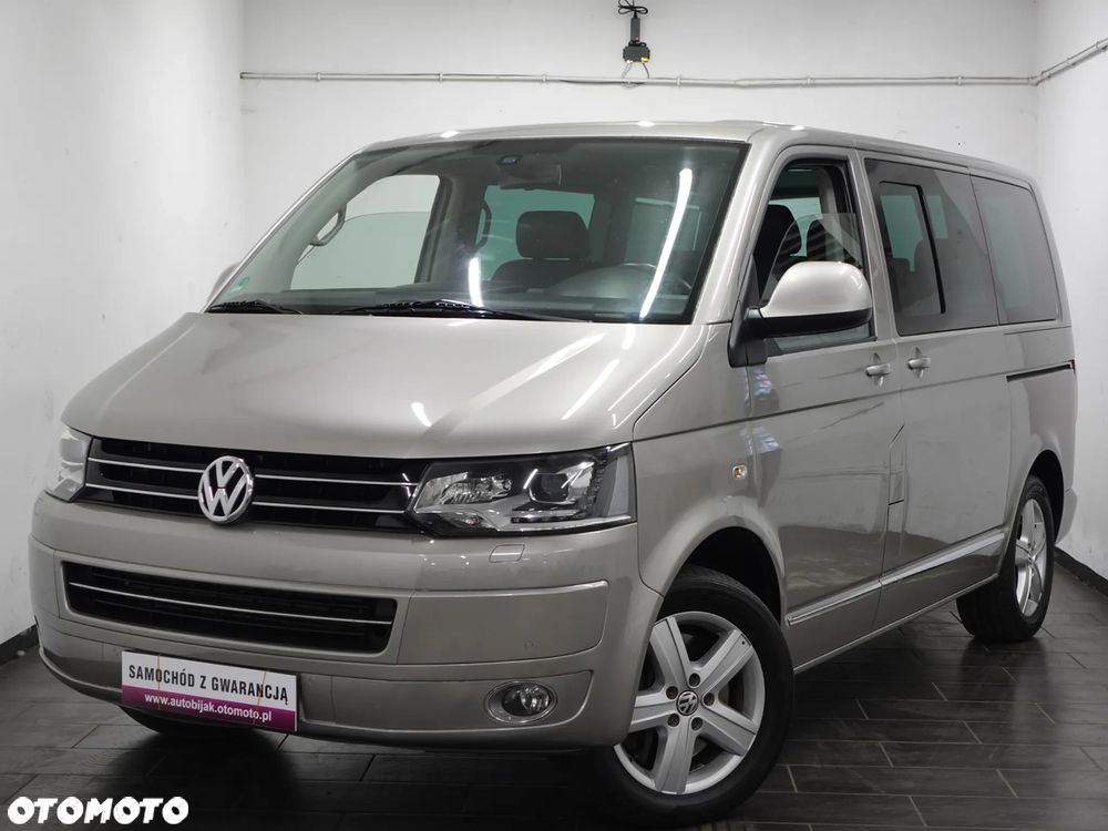Volkswagen Multivan - 13
