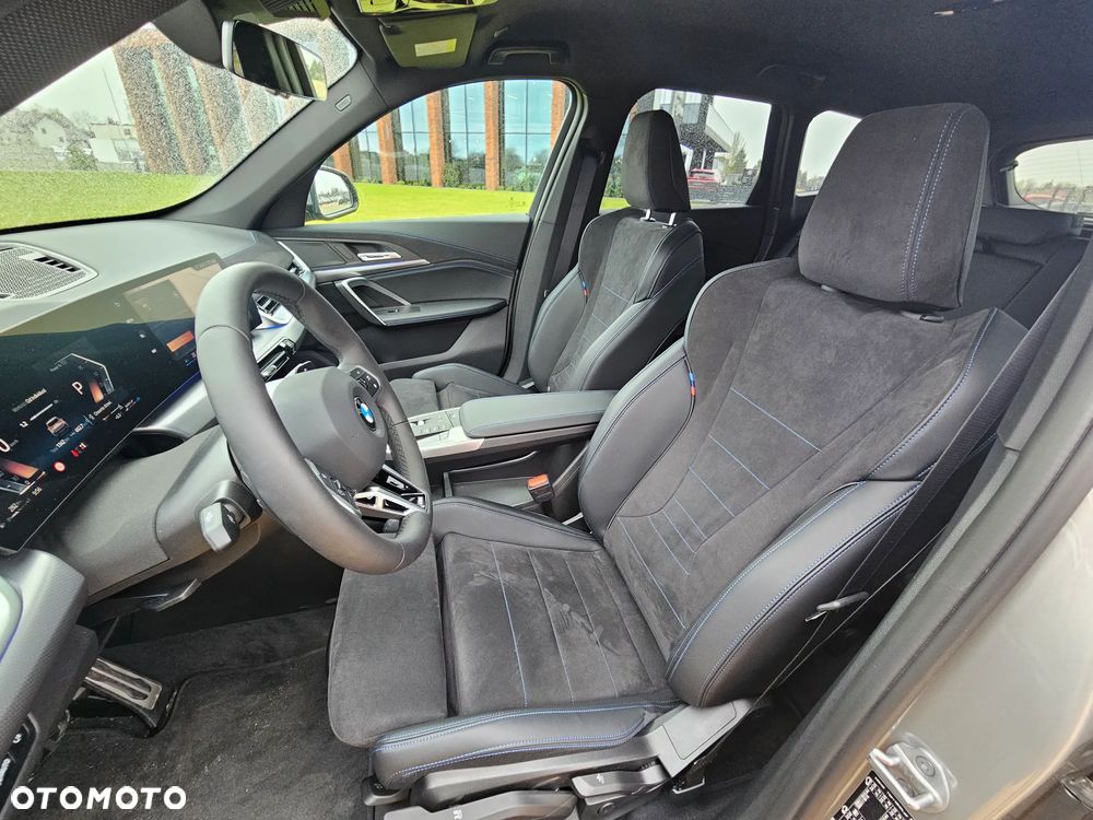 BMW X1 sDrive18i - 10