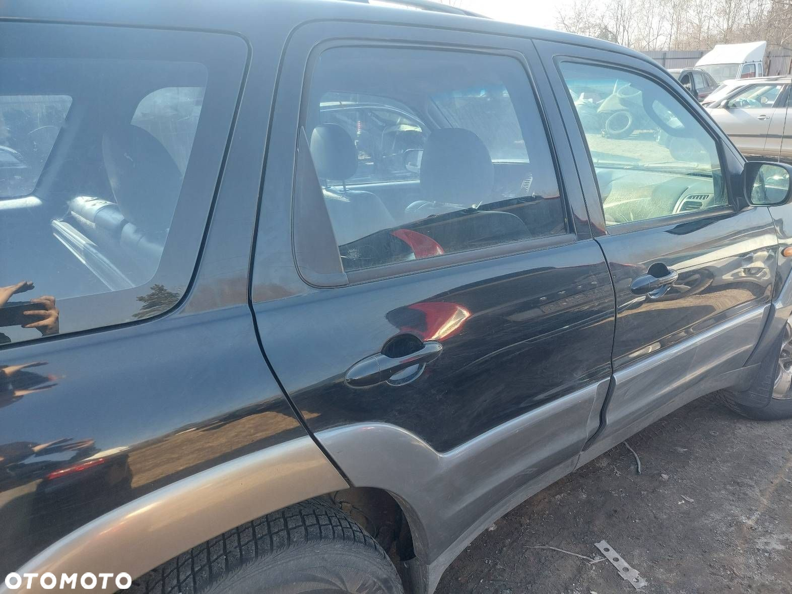 DRZWI KOMPLETNE PRAWY TYŁ MAZDA TRIBUTE PRZEDLIFT - 2