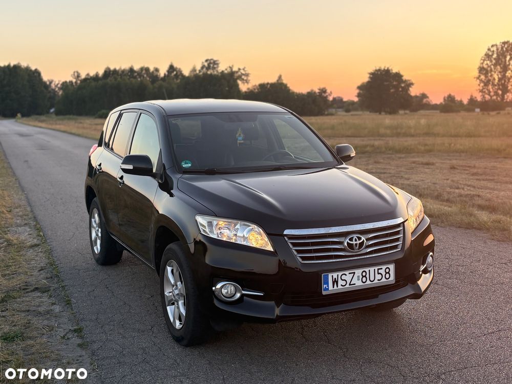 Toyota RAV4 2.0 VVT-i 2010 - 8