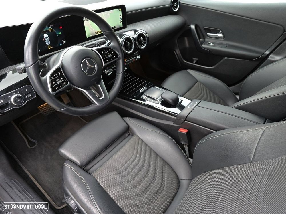 Mercedes-Benz A 180 d AMG Line Aut. - 22