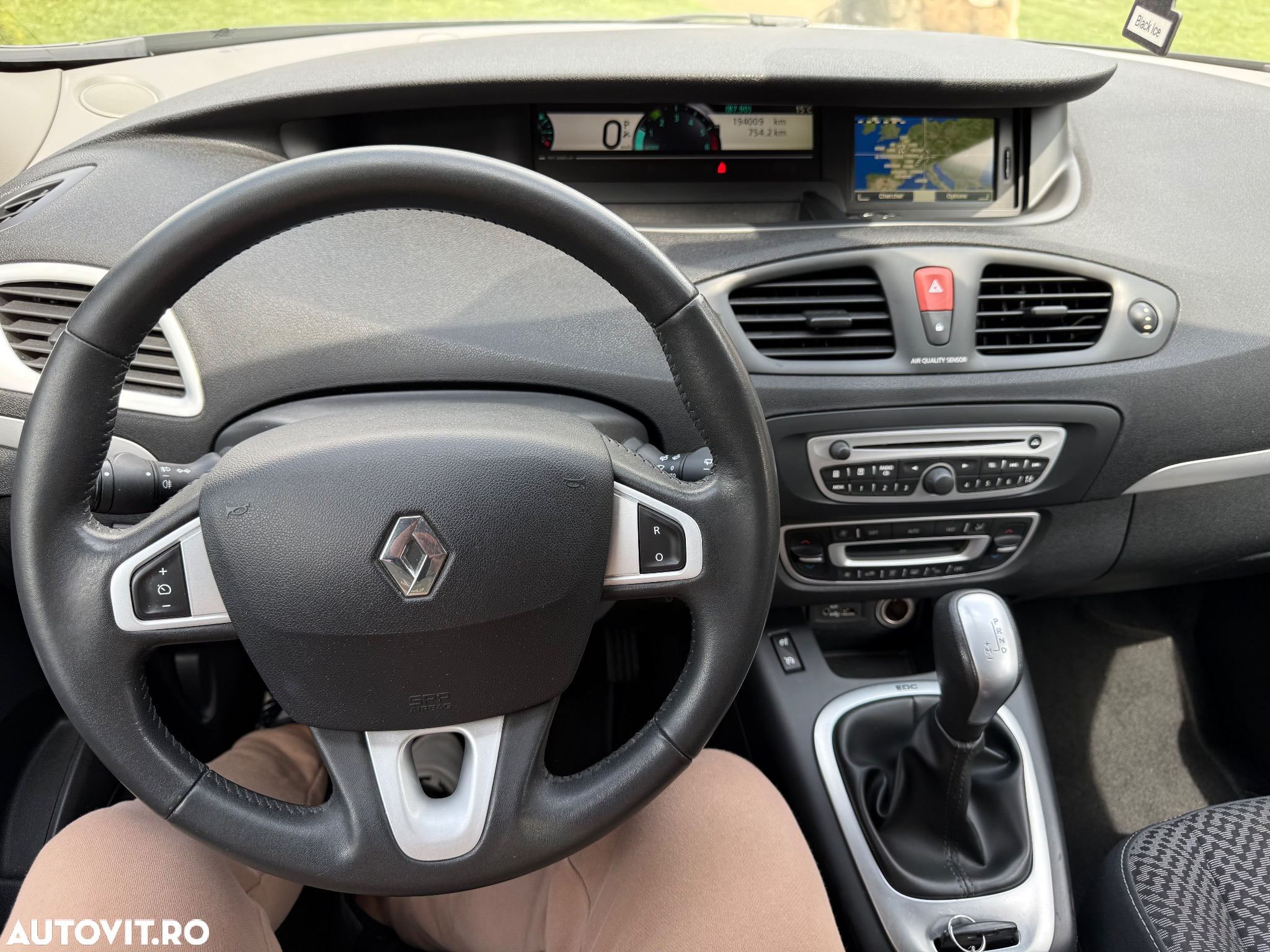 Renault Grand Scenic dCi 110 EDC Bose Edition - 7