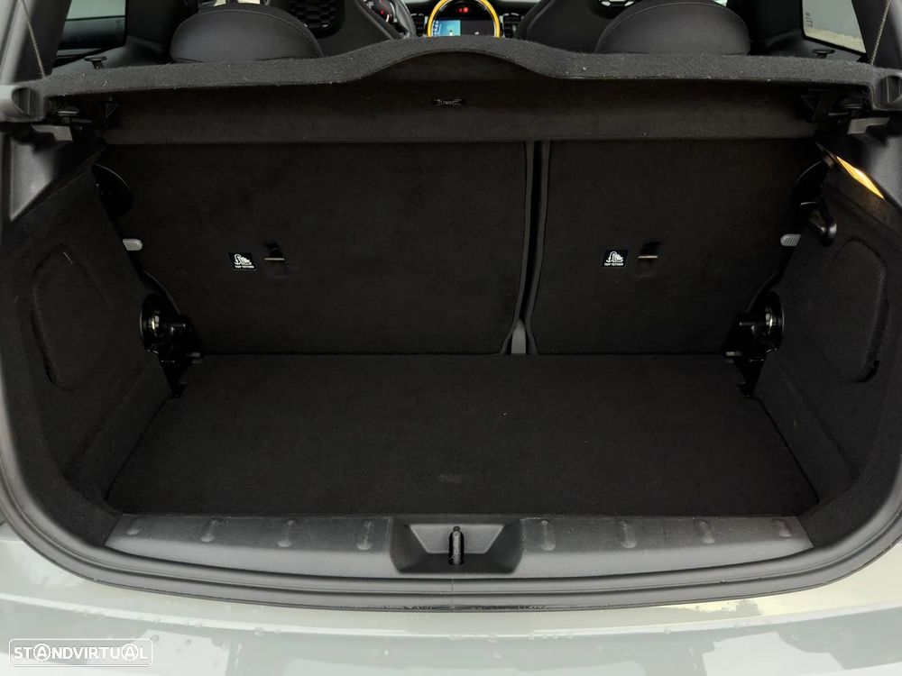 MINI 3 Portas John Cooper Works Auto Desportiva - 25