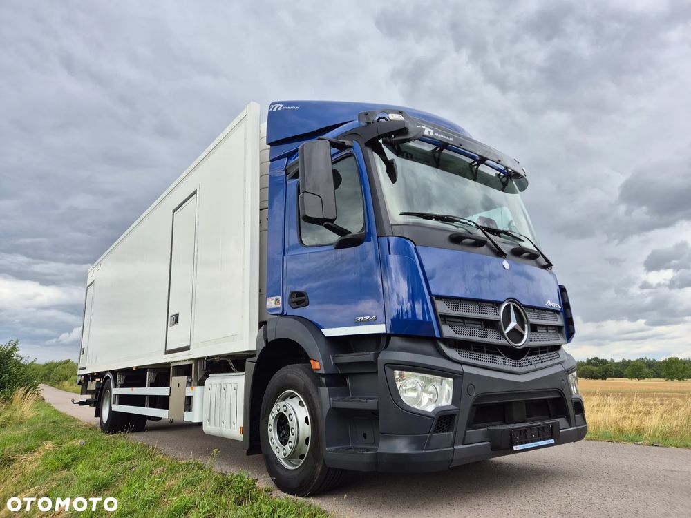 Mercedes-Benz Antos 1824 CARRIER VECTOR 1850 DRZWI + winda i 2x drzwi boczne / 8.35m / z Holandii / Axor man Tgm T1000-R THERMO King Supra 1850 1150 - 37