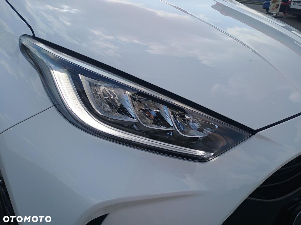 Toyota Yaris Hybrid 1.5 Style - 9