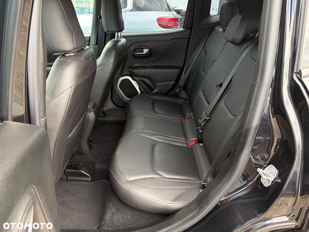 Jeep Renegade 1.4 MultiAir DSG Limited - 24