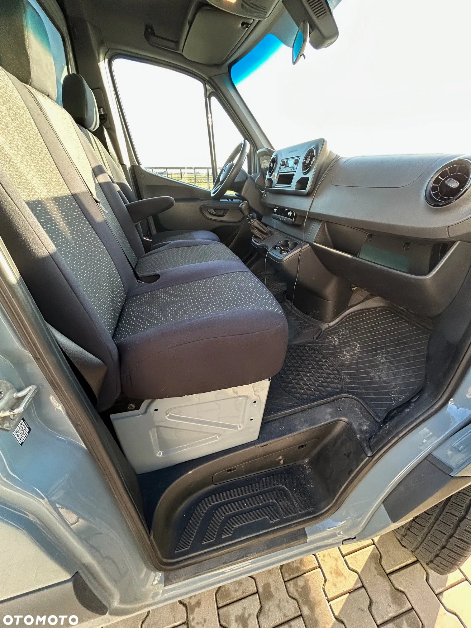 Mercedes-Benz Sprinter - 8
