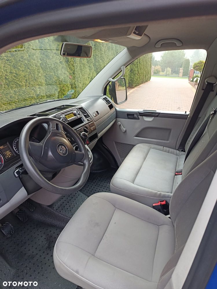 Volkswagen Transporter - 13