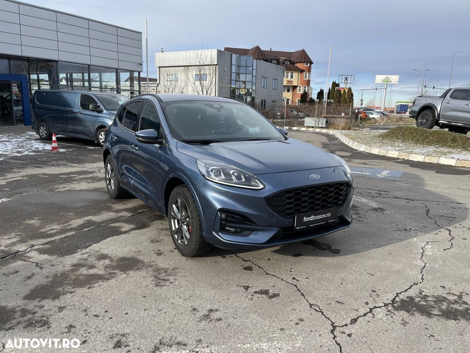 Ford Kuga - 1