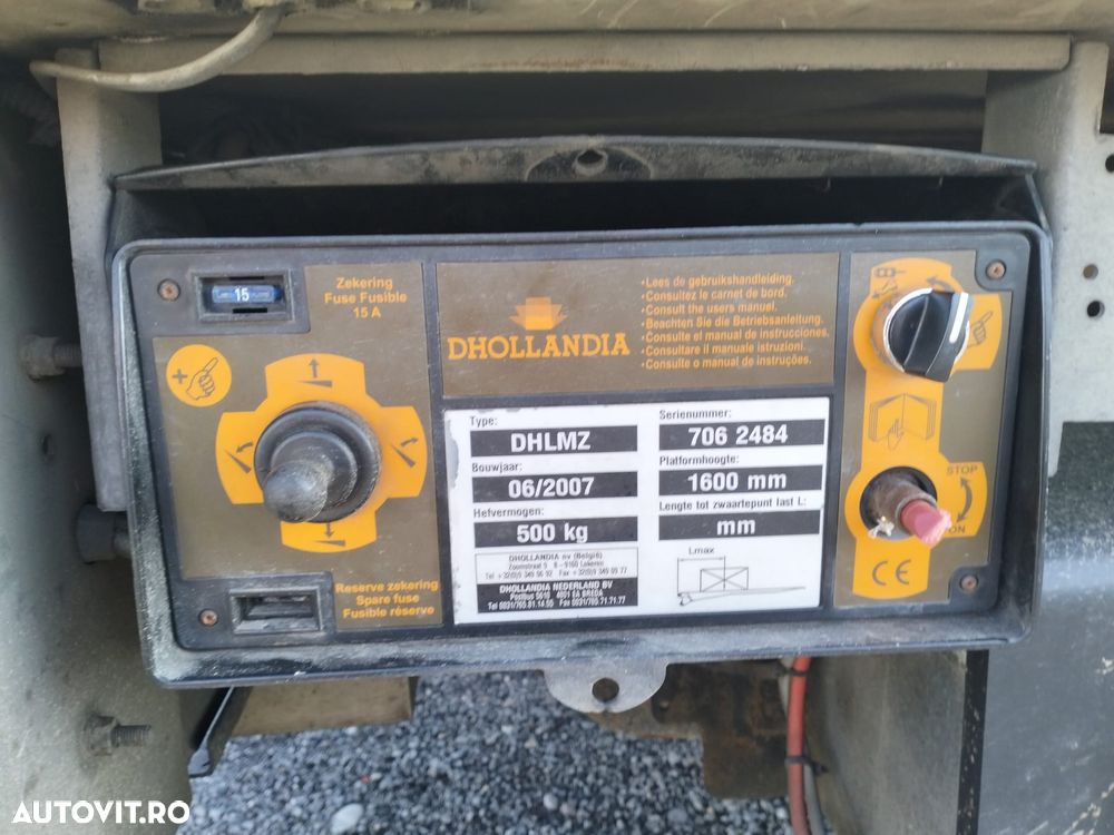 Volkswagen CRAFTER CUB FRIGORIFIC cu LIFT si USA LATERALA - 11