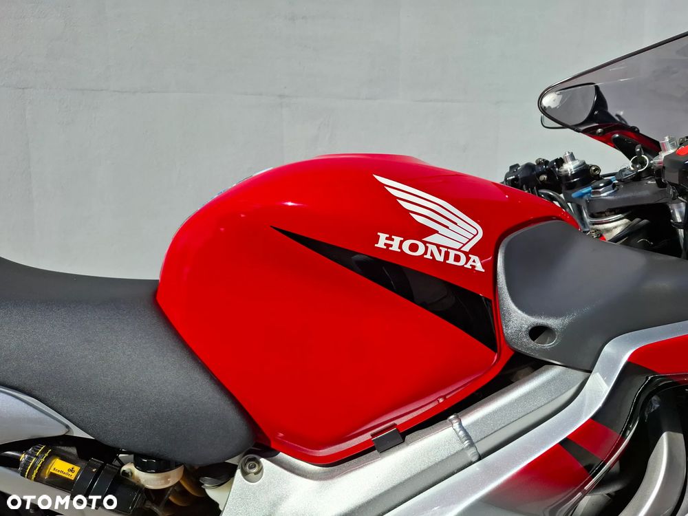 Honda CBR - 15