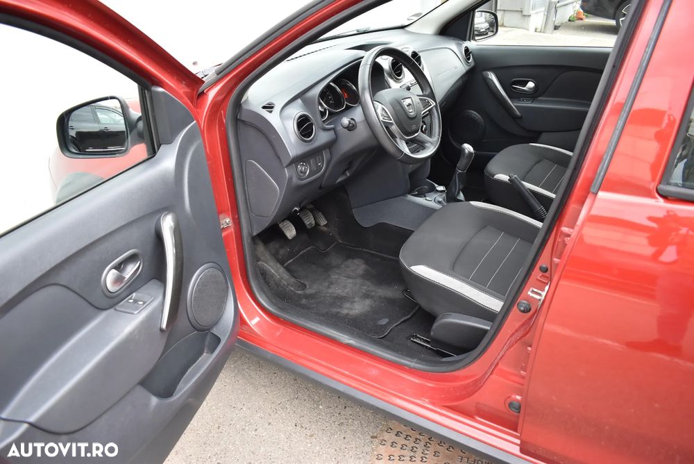 Dacia Sandero 0.9 Stepway - 16
