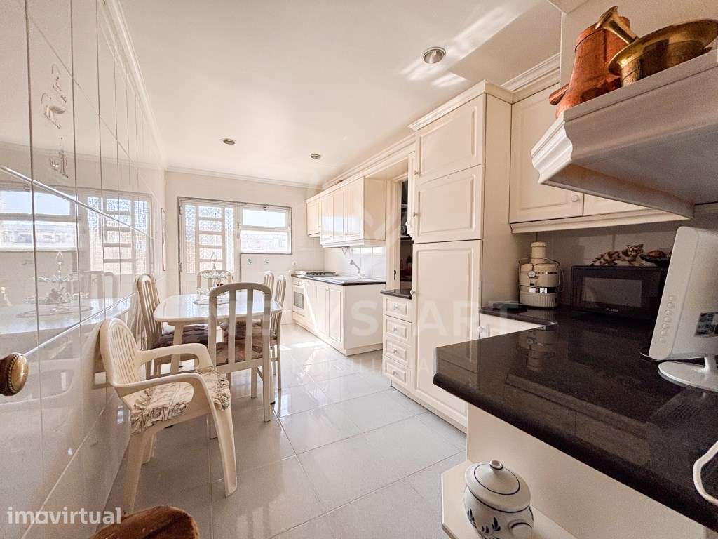 Apartamento T3 no centro da cidade de Olhão - Grande imagem: 3/14