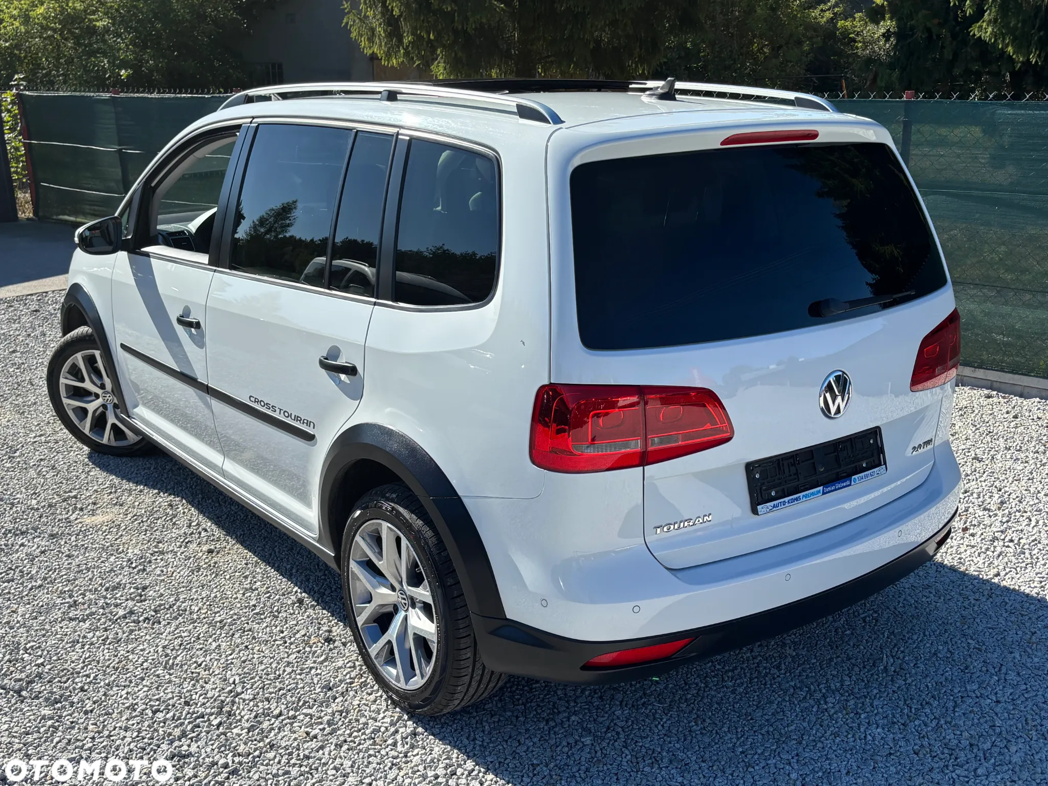 Volkswagen Touran 2.0 TDI DPF DSG Cross - 7