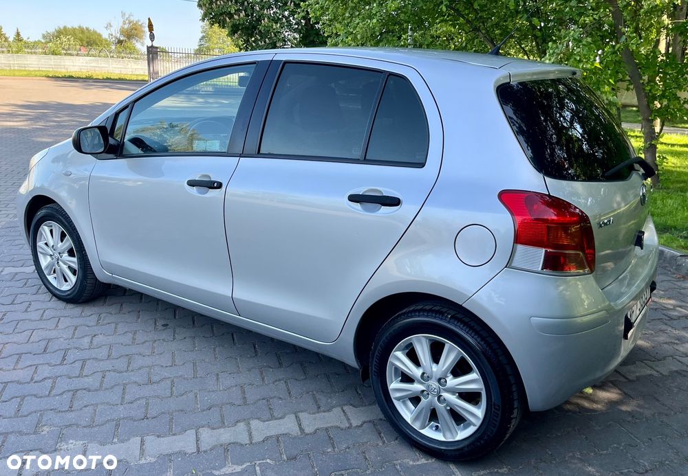 Toyota Yaris 1.0 Luna A/C - 5
