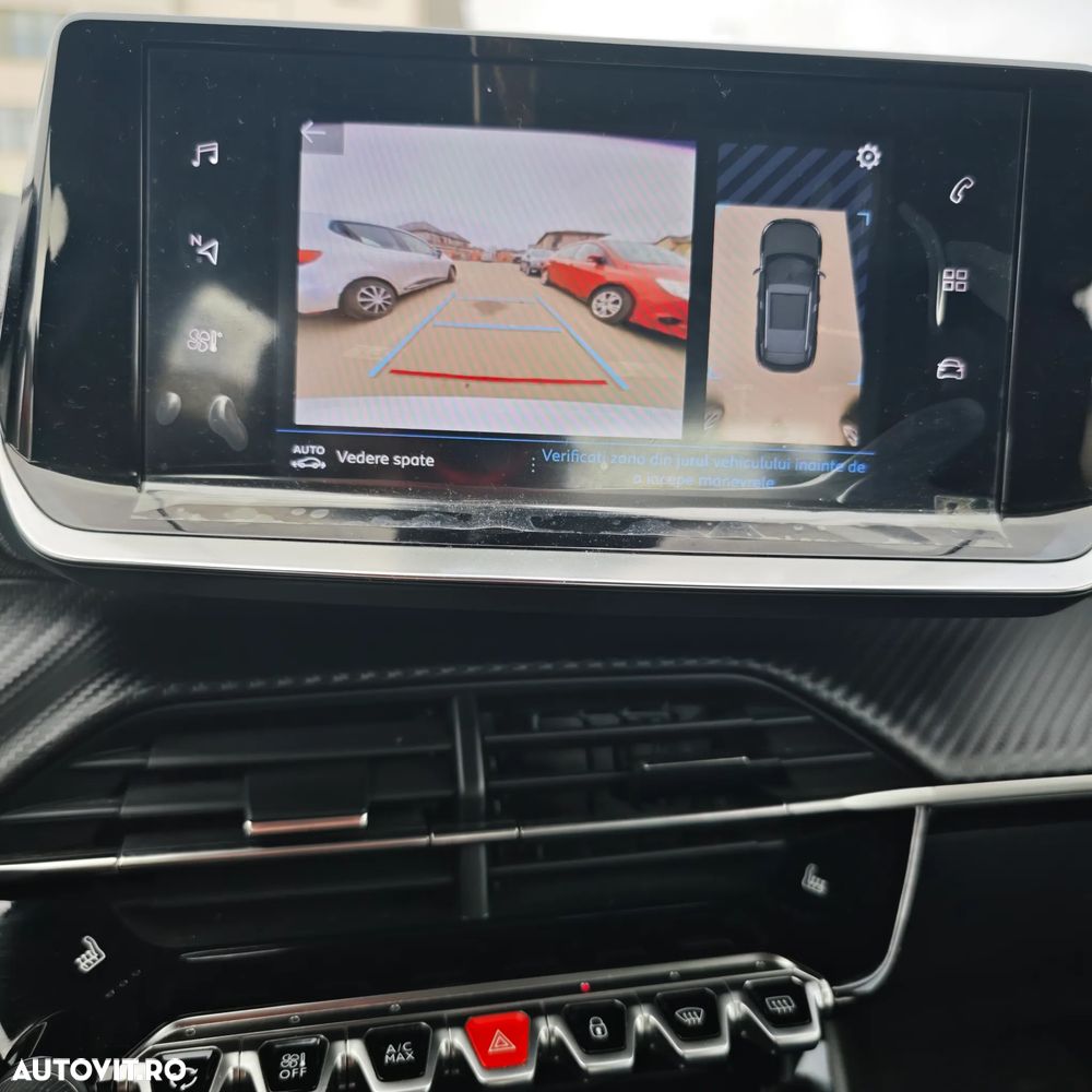 Peugeot 2008 1.2 L PureTech STT Active - 6