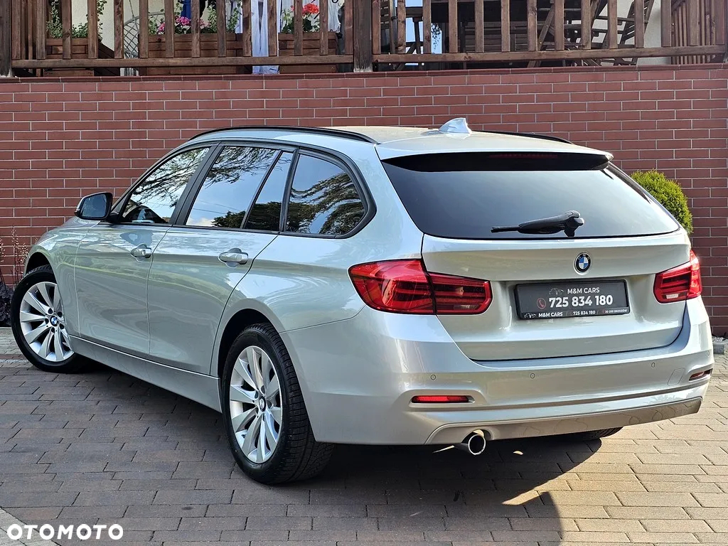 BMW Seria 3 318d Touring Sport Line - 5