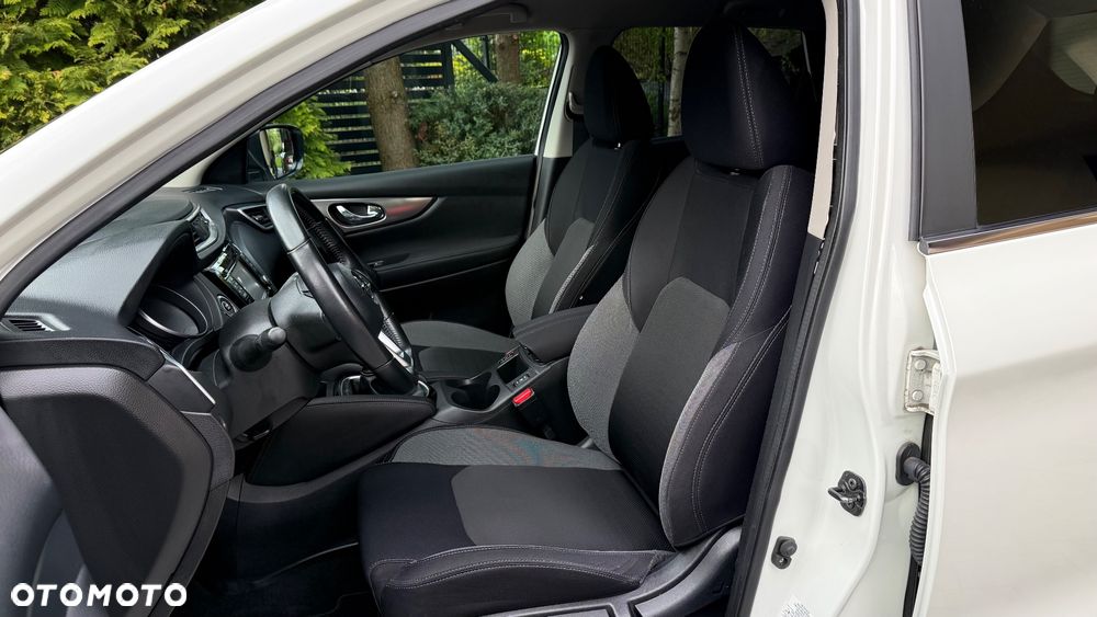 Nissan Qashqai 1.6 DIG-T Tekna - 21