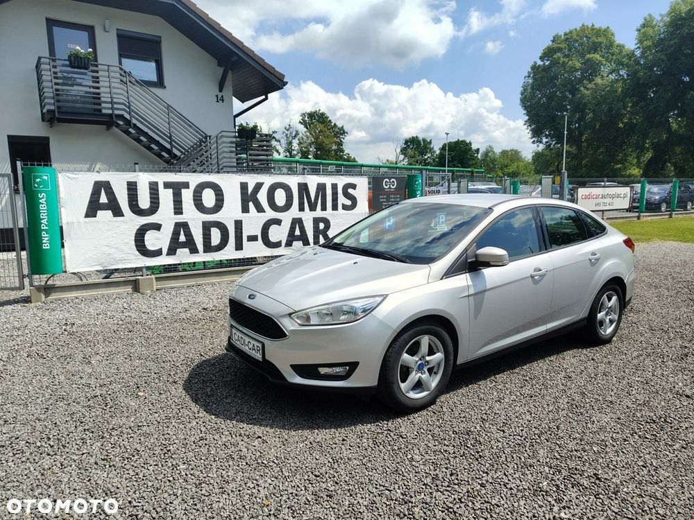 Ford Focus 1.6 Ti-VCT Ambiente - 1
