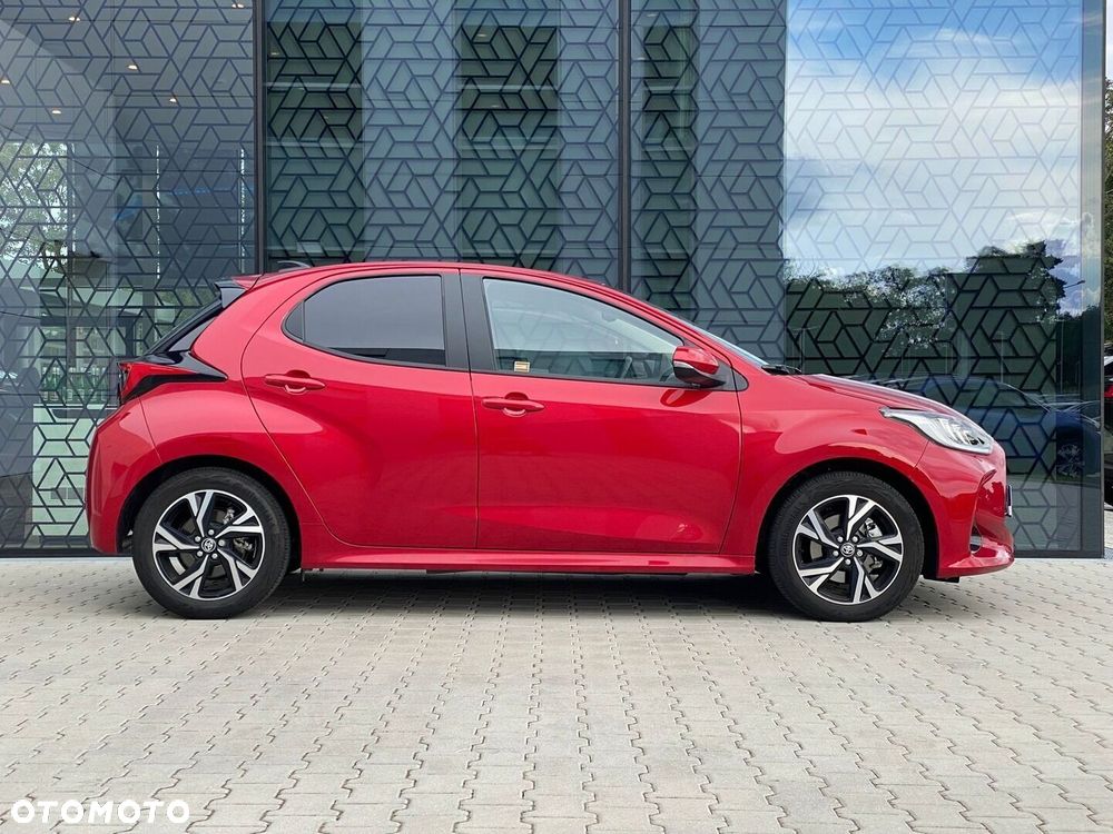 Toyota Yaris 2025 photo 4