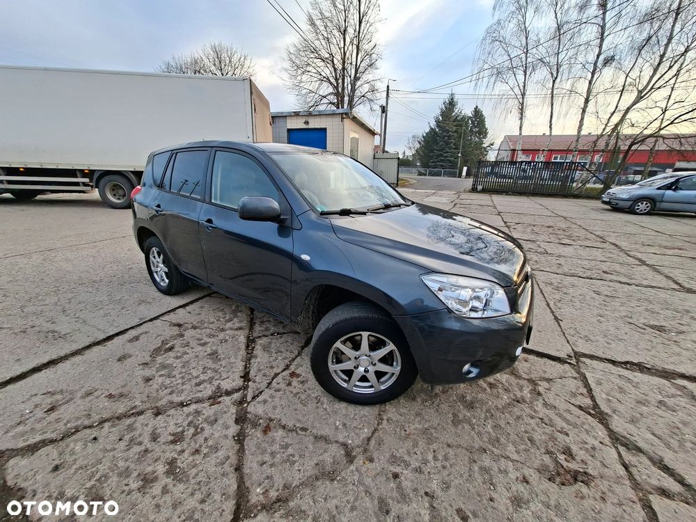 Toyota RAV4 2.0 4x4 Automatik Sol - 2