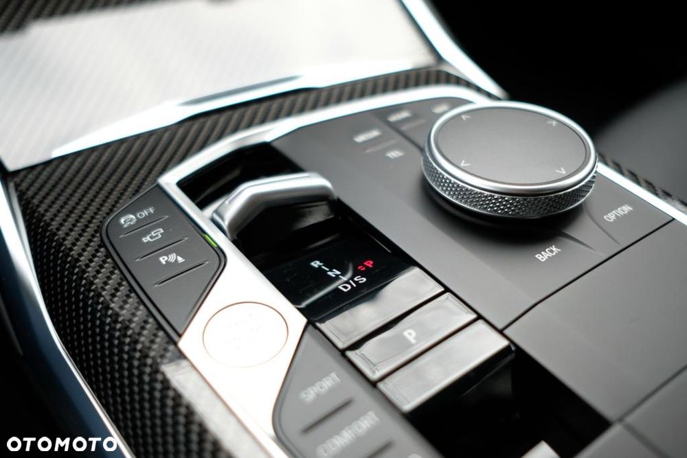BMW Seria 3 M340i xDrive mHEV sport - 9