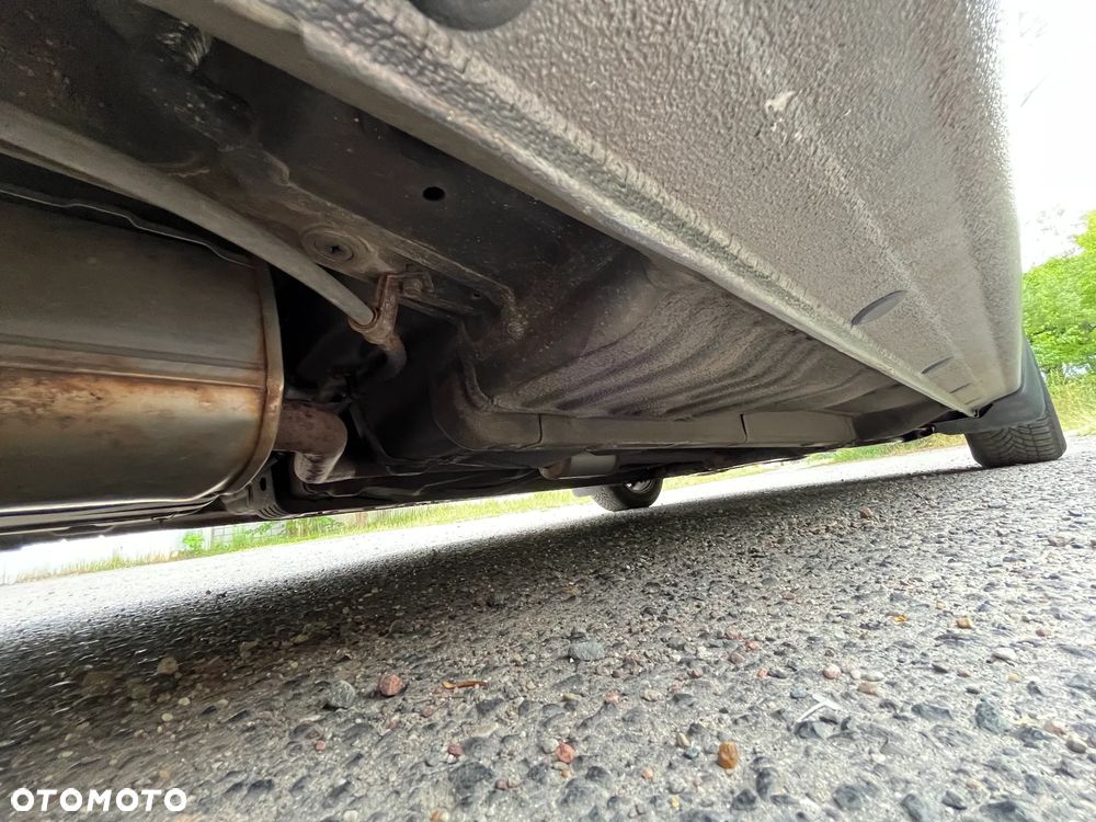 Hyundai i30 1.4 Classic + EU5 - 13