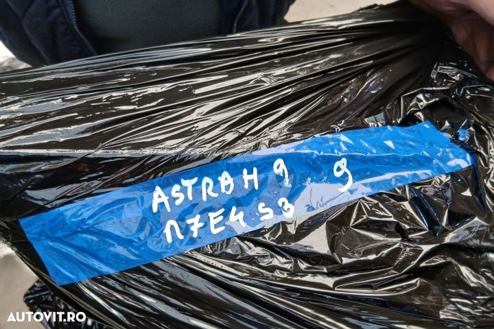 Plansa bord 13168455 13191825 13168455 13191825 Opel Astra H [2004 - - 10