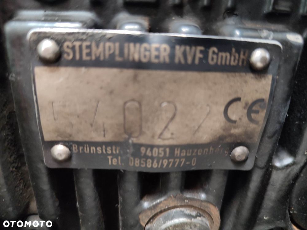 Przedni Tuz z Wom STEYR 6175 CVT (ZFER51397) - 10