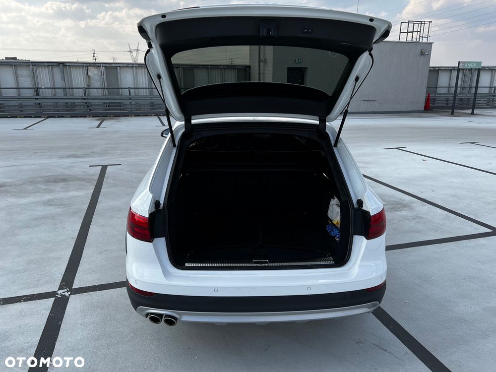 Audi A4 Allroad 2.0 TDI Quattro S tronic - 23