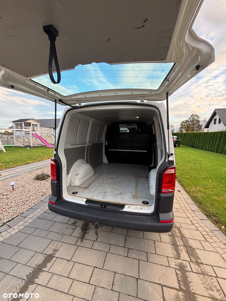 Volkswagen Transporter - 10