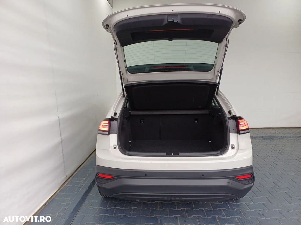 Volkswagen Taigo 1.0 TSI DSG Life - 28