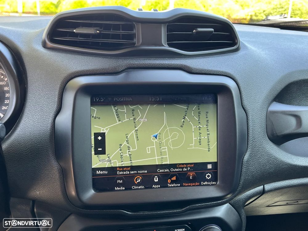 Jeep Renegade 1.0 T Limited - 23