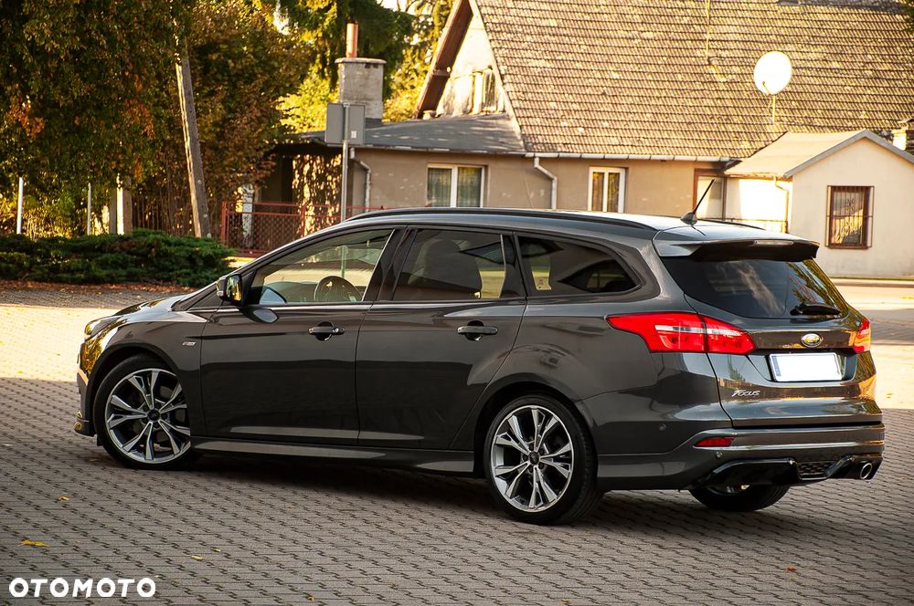 Ford Focus 2.0 TDCi ST-2 PowerShift - 17