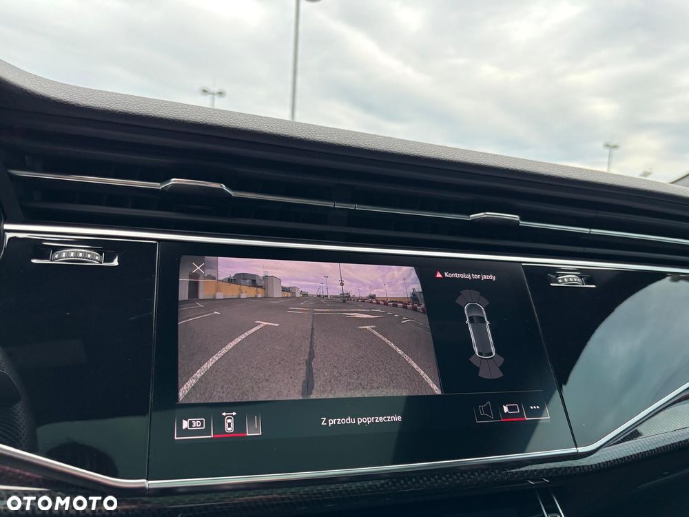 Audi SQ8 - 30
