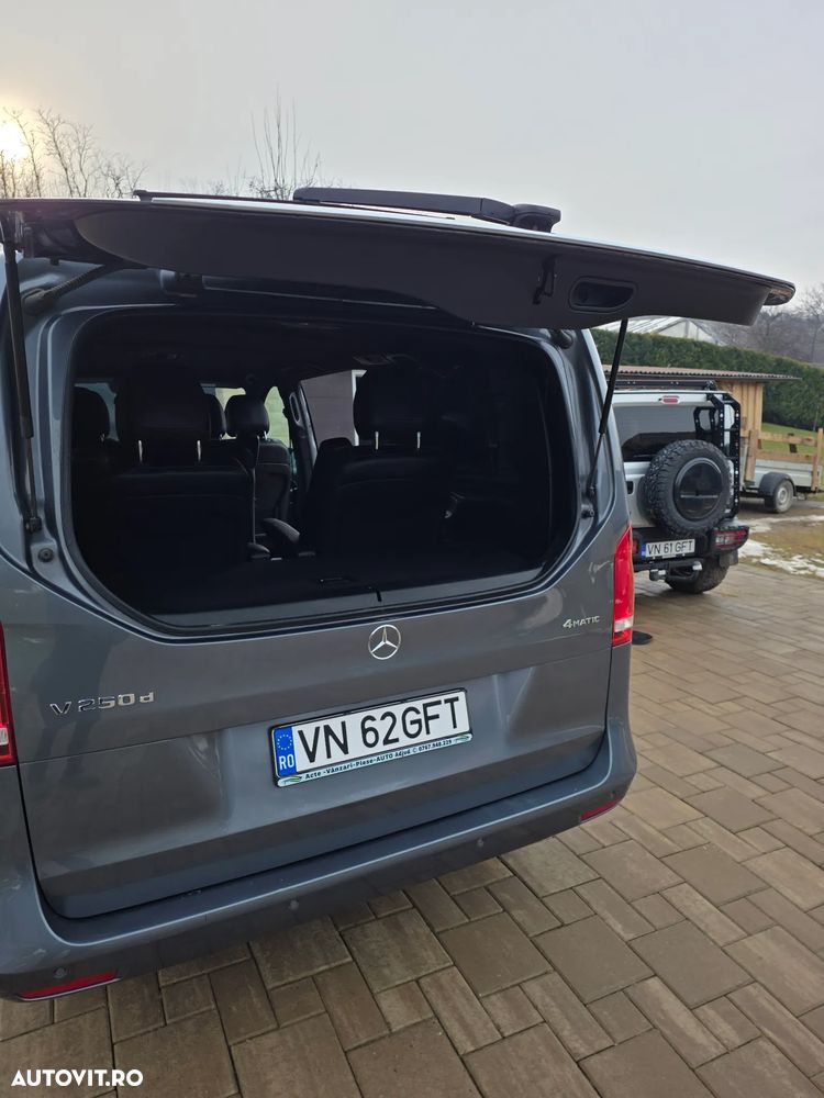 Mercedes-Benz V 250 (BlueTEC) d extralang 4Matic 7G-TRONIC Avantgarde Edition - 29