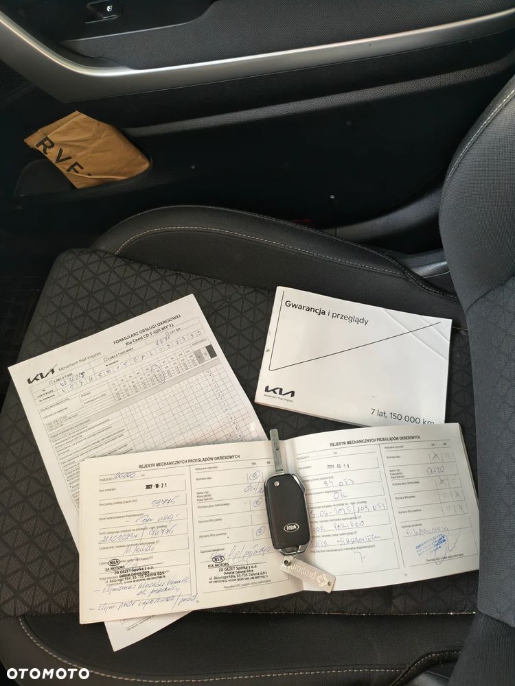 Kia Ceed 1.5 T-GDI M DCT - 11