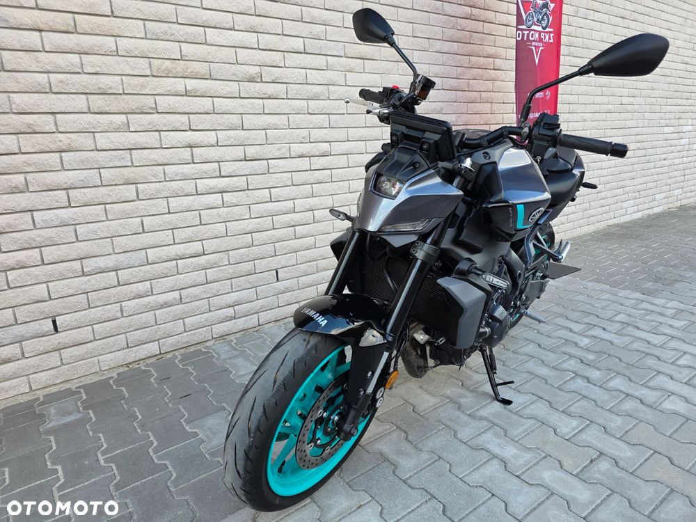 Yamaha MT - 18