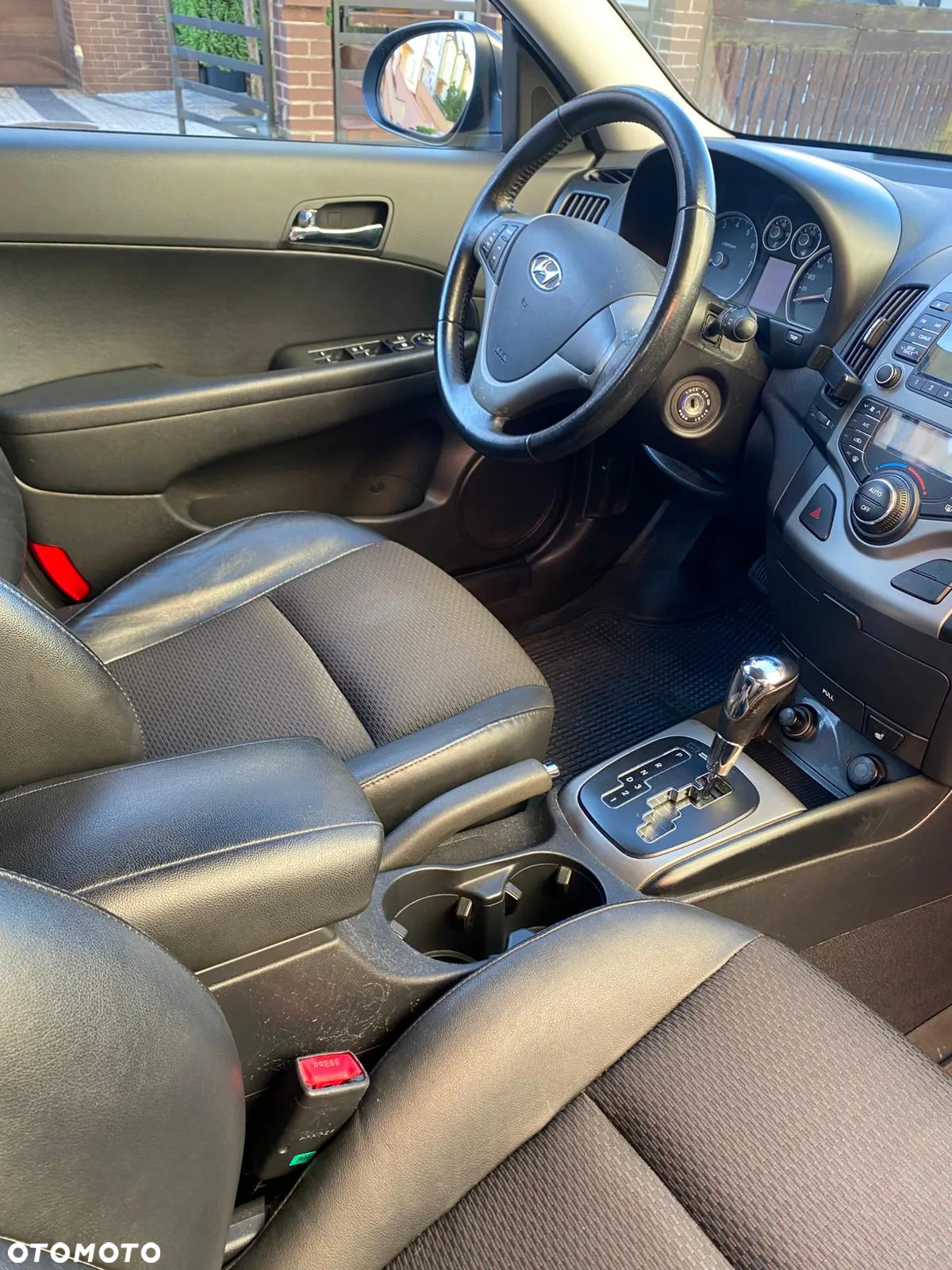 Hyundai i30 i30cw 1.6 Automatik Classic - 5