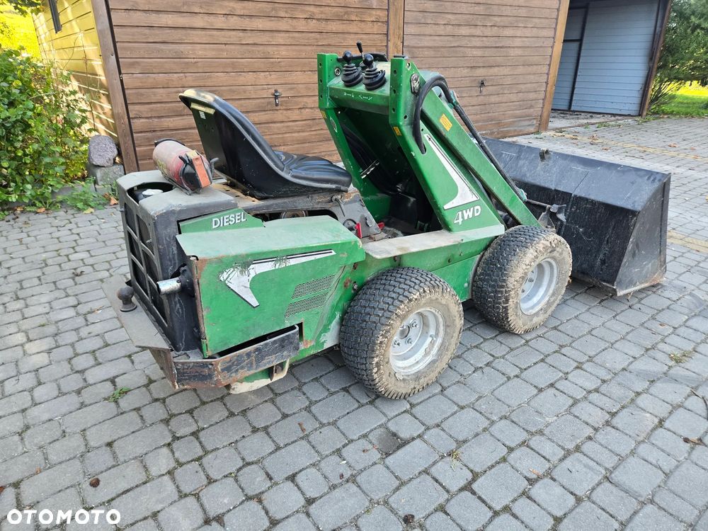 Avant 320 Diesel 4WD Mini ładowarka - 6