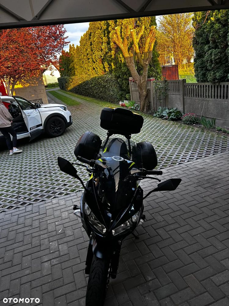 Kawasaki Ninja 1000 SX - 2