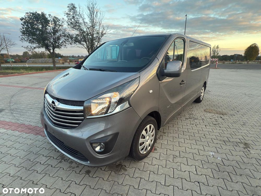 Opel Vivaro - 20