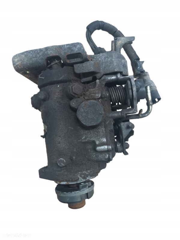 pompa wtryskowa Ford Escort Ford Mondeo 1.8TD Lucas 8448B321A oryg. - 1