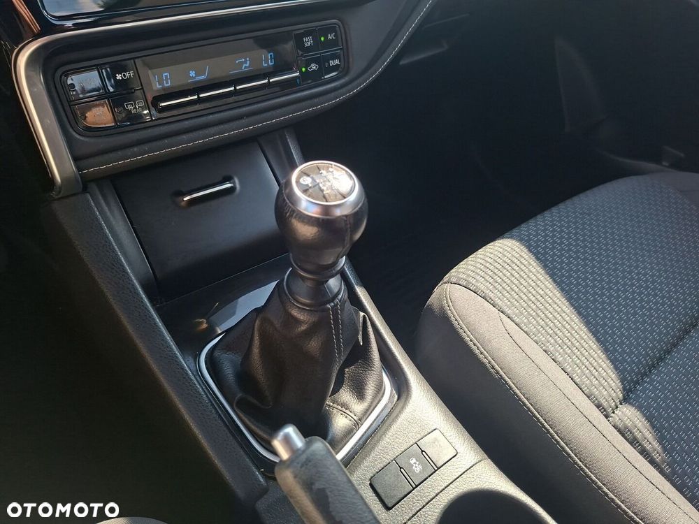 Toyota Corolla - 26