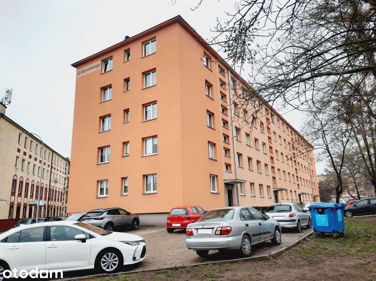 Centrum - ul. Waryńskiego - cegła